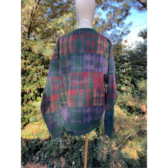 Men’s Sweater - Picture 4 of 4